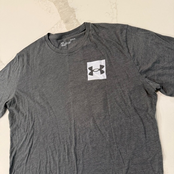 Under Armour Box Logo Graphic Short Sleeve T Shirt Mens Size Large LooseFit Gray - Picture 2 of 6